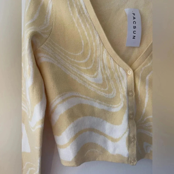 Kendall & Kylie Fast Lane Long Sleeve Cardigan - Picture 9 of 9